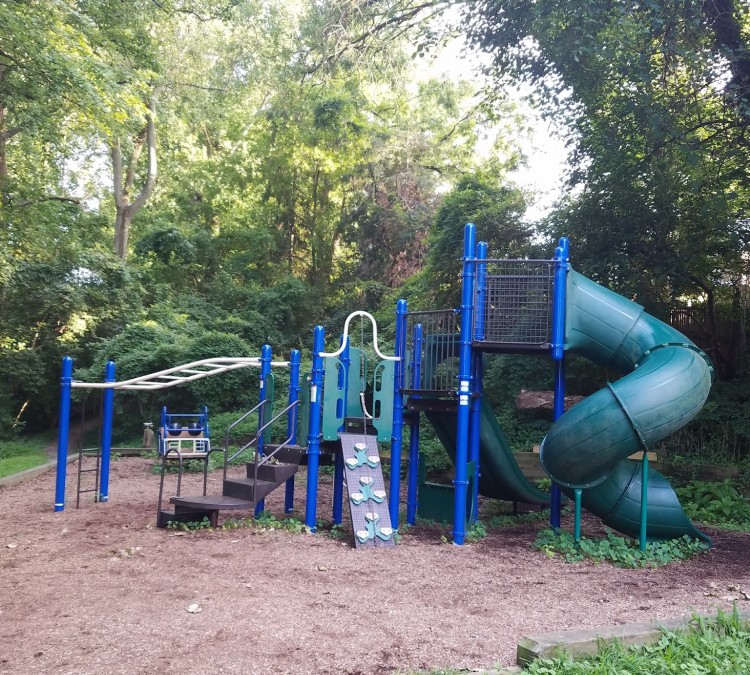 Brookmont Playground (Bethesda,&nbspMD)